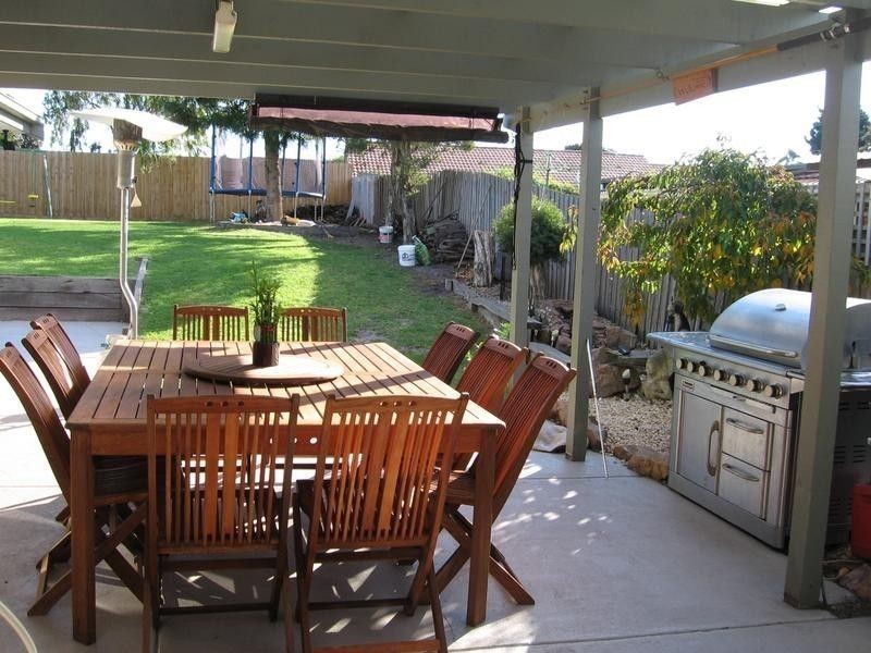 3 Greenwood Drive, Carrum Downs VIC 3201