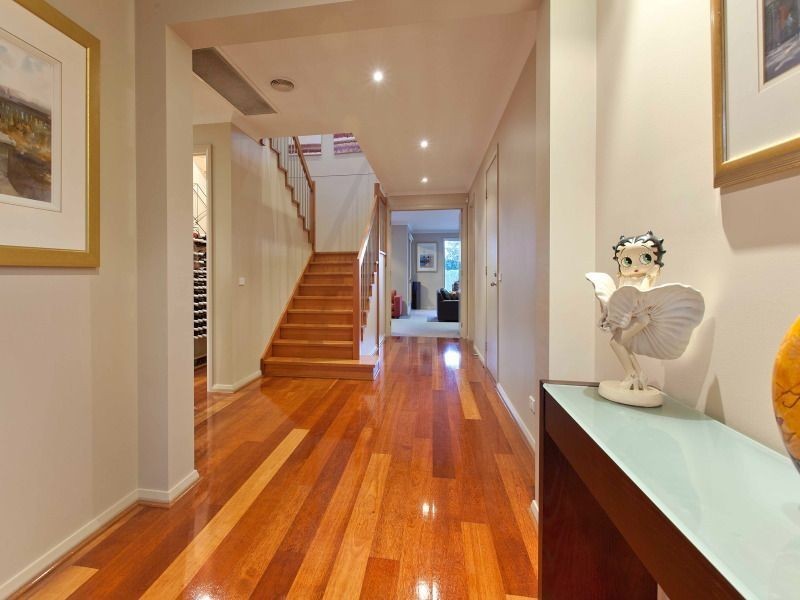 15 Niblick Circuit, Sandhurst VIC 3977