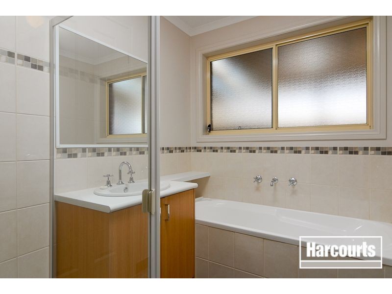 1 Pebble Beach Drive, Carrum Downs VIC 3201