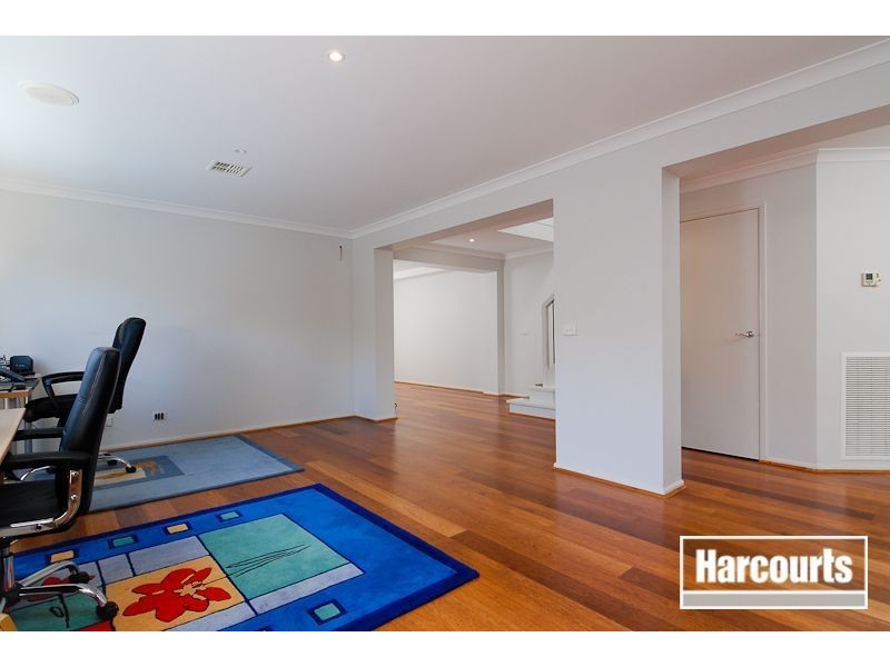 94 Sandhurst Boulevard, Sandhurst VIC 3977