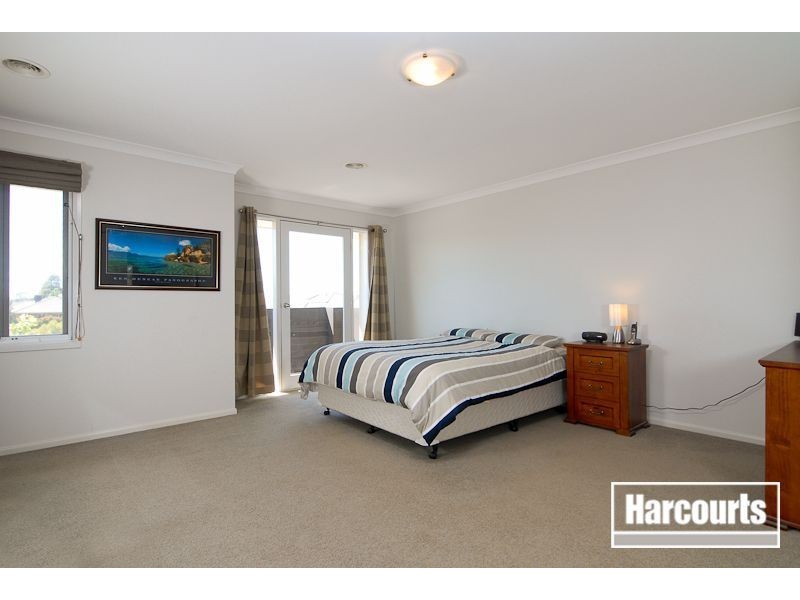 94 Sandhurst Boulevard, Sandhurst VIC 3977