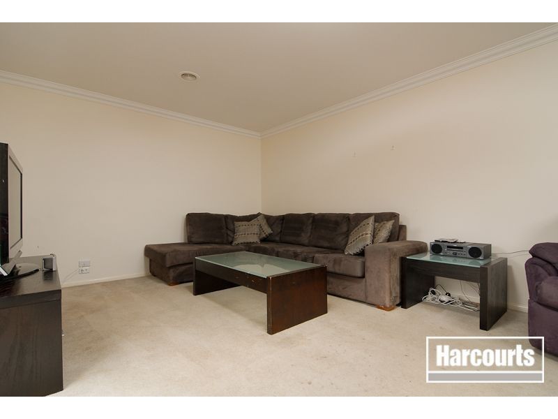 6 Esta Court, Carrum Downs VIC 3201