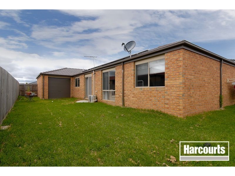 10 Omega Street, Carrum Downs VIC 3201