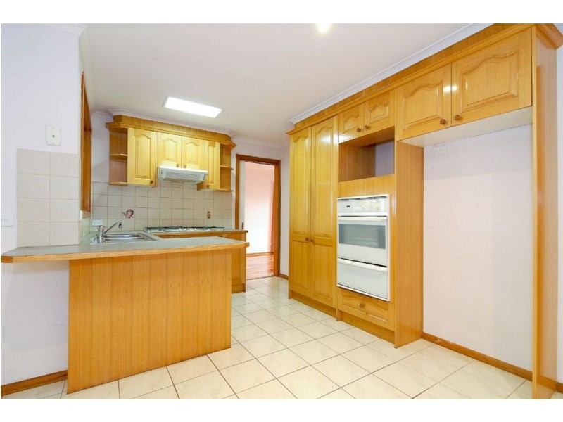 10 Maplewood Court, Carrum Downs VIC 3201