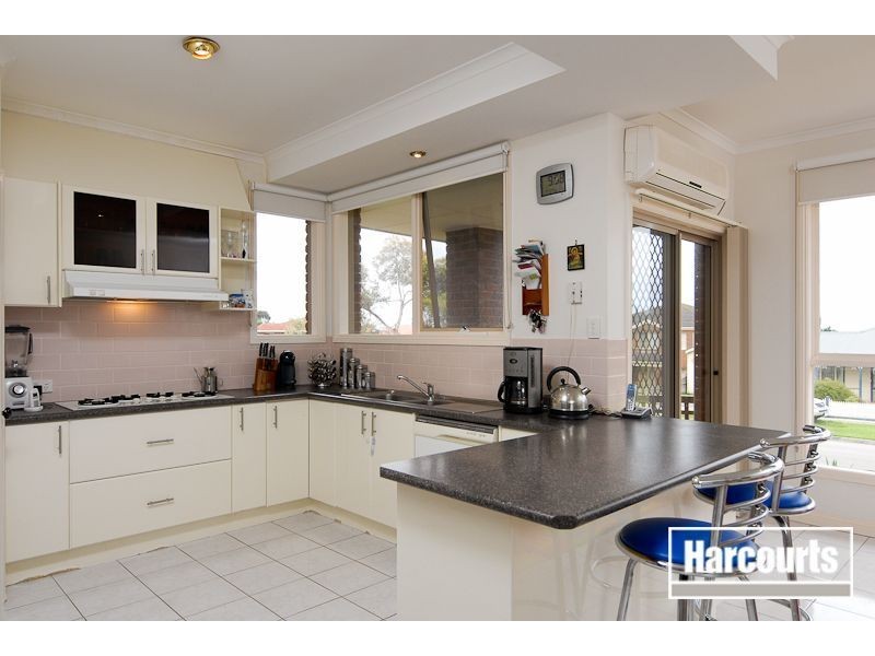 2 Sash Close, Carrum Downs VIC 3201