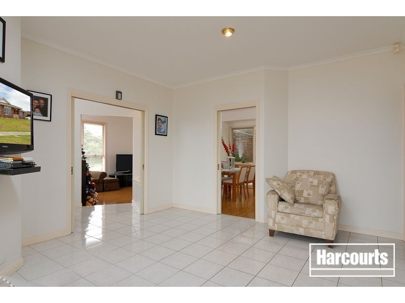 2 Sash Close, Carrum Downs VIC 3201