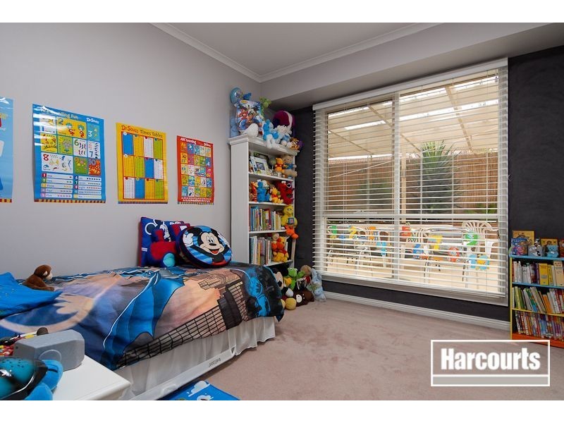 2 Sash Close, Carrum Downs VIC 3201