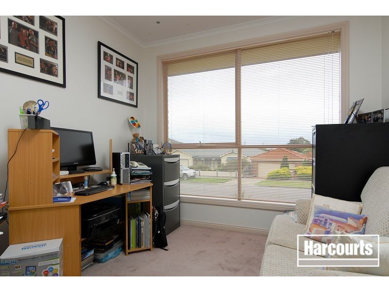 2 Sash Close, Carrum Downs VIC 3201