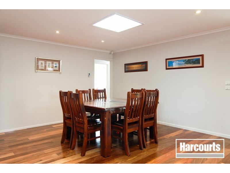 15 Parrot Court, Carrum Downs VIC 3201