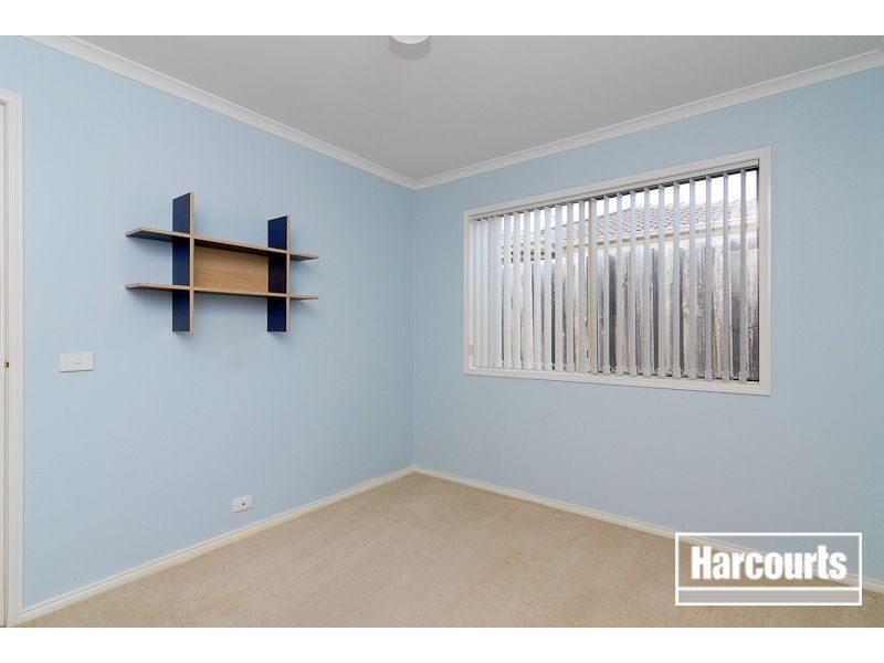 9 Delatite Way, Skye VIC 3977