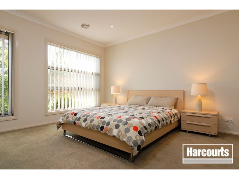 6 Ethereal Way, Sandhurst VIC 3977