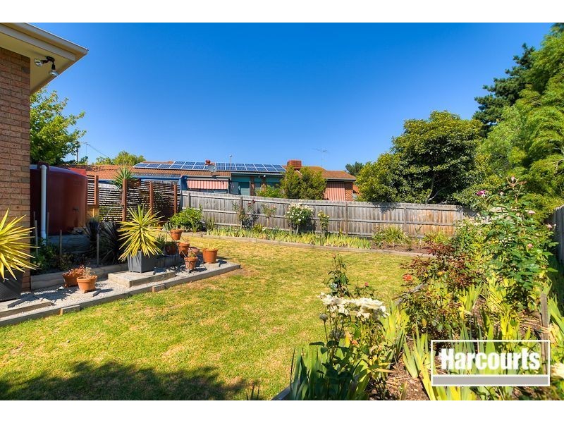 17 Pimmys Court, Skye VIC 3977