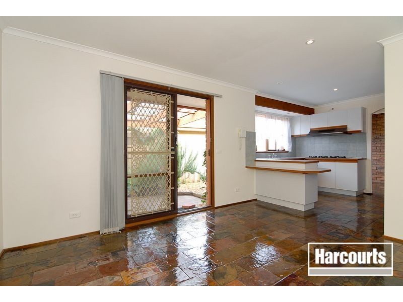 8 Partridge Crescent, Carrum Downs VIC 3201