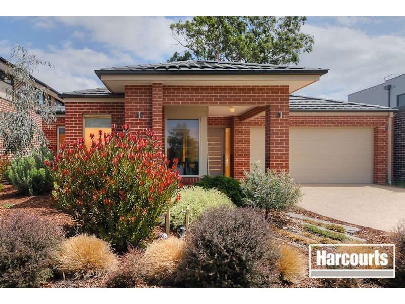 8 Toporoa Court, Sandhurst VIC 3977