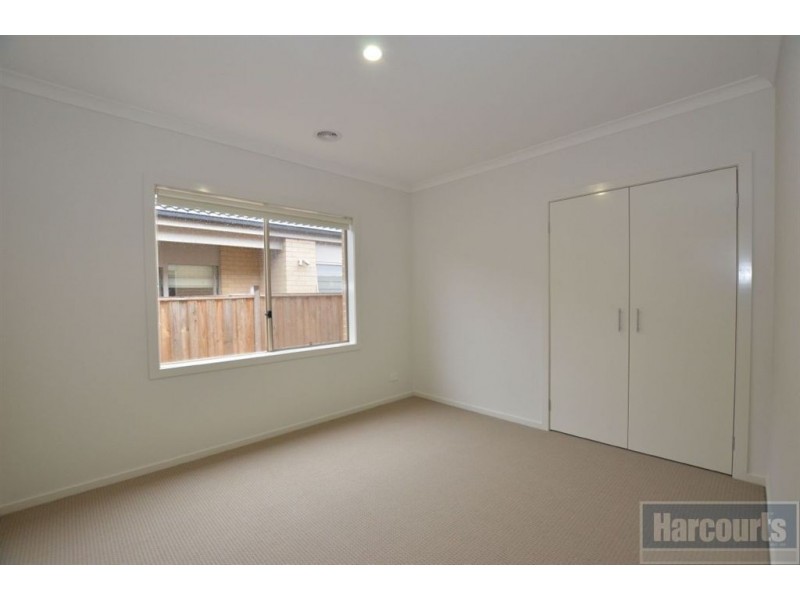 6 Torrens Terrace, Sandhurst VIC 3977