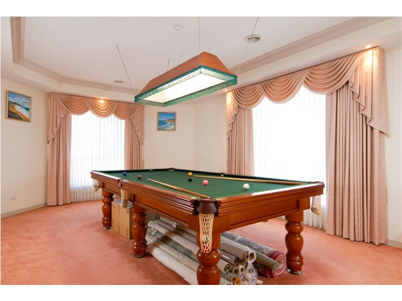 5 Friuli Place, Skye VIC 3977