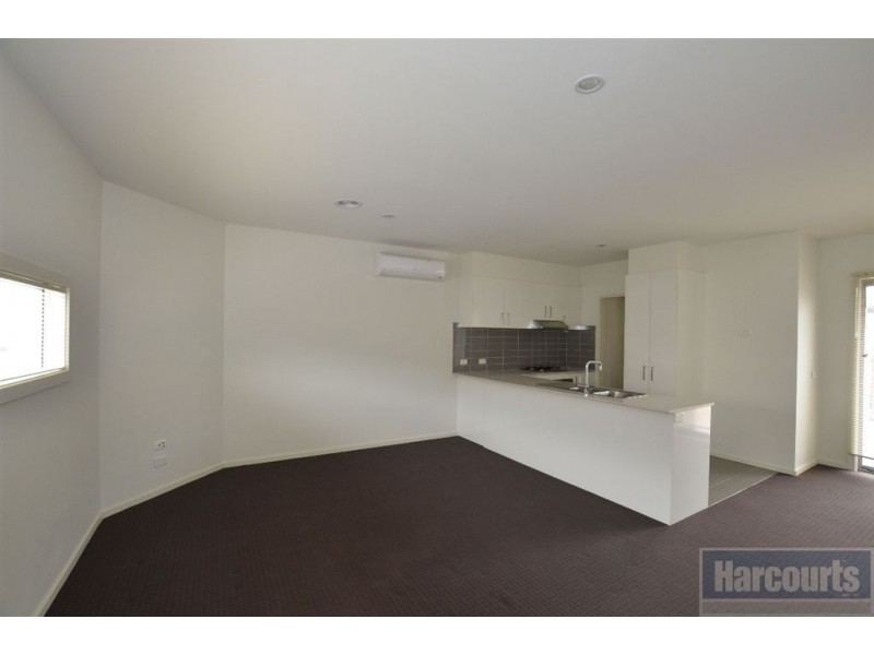 2/5 Bawden Street, Carrum Downs VIC 3201
