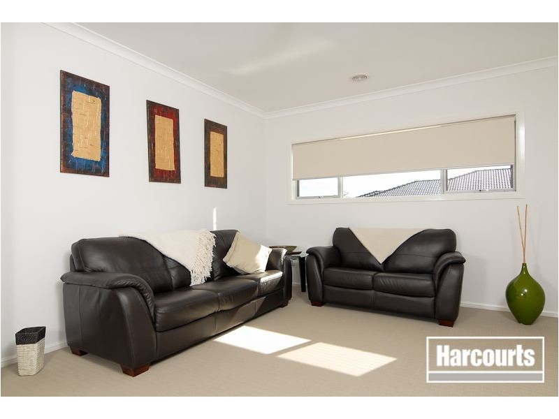 66 Malua Circuit, Sandhurst VIC 3977