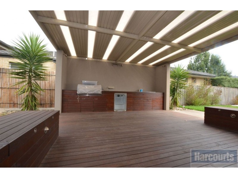 13 Leichhardt Court, Sandhurst VIC 3977
