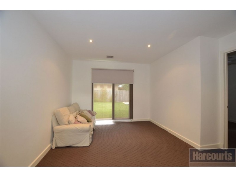 13 Leichhardt Court, Sandhurst VIC 3977