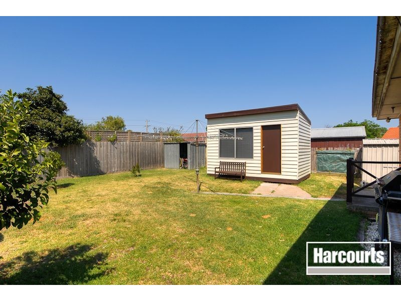13 Hoya Crescent, Frankston North VIC 3200