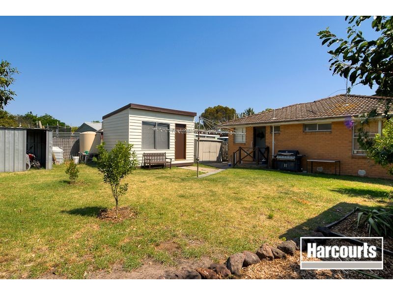13 Hoya Crescent, Frankston North VIC 3200