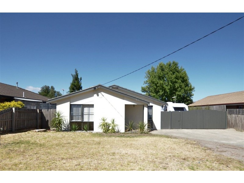 16 Allied Drive, Carrum Downs VIC 3201