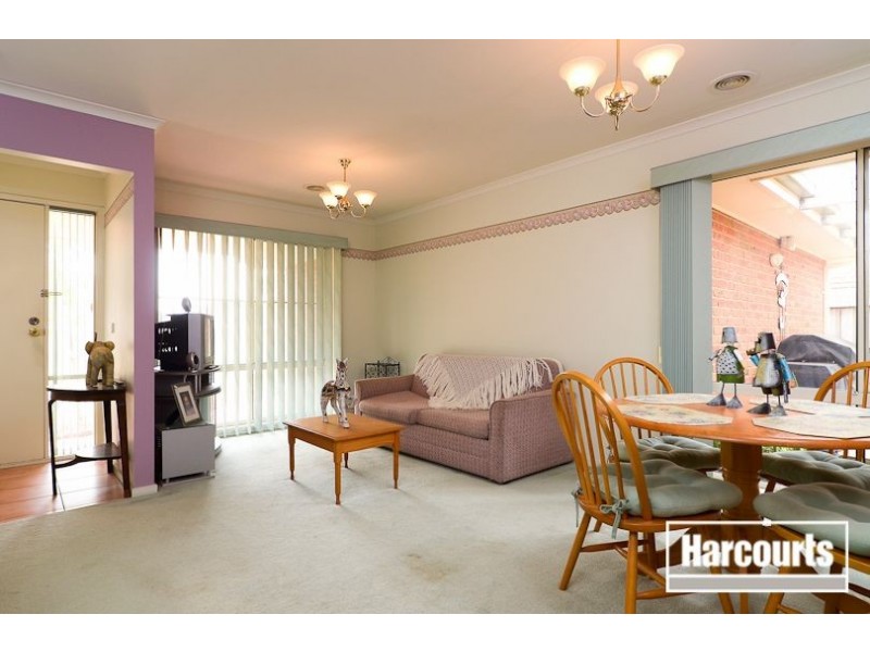 26 Manchester Drive, Skye VIC 3977