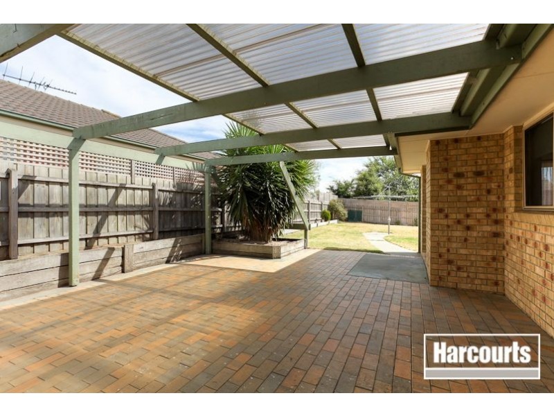 17 St Johns Wood, Skye VIC 3977
