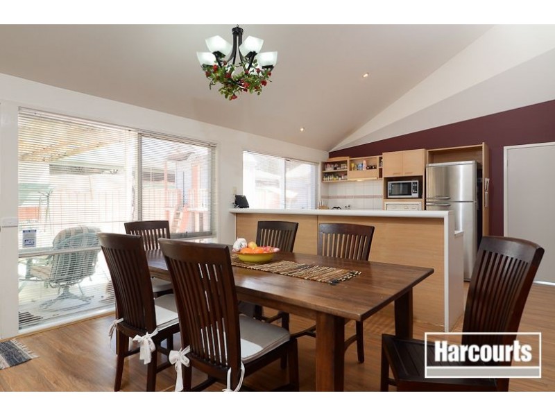 26 Whipbird Drive, Carrum Downs VIC 3201