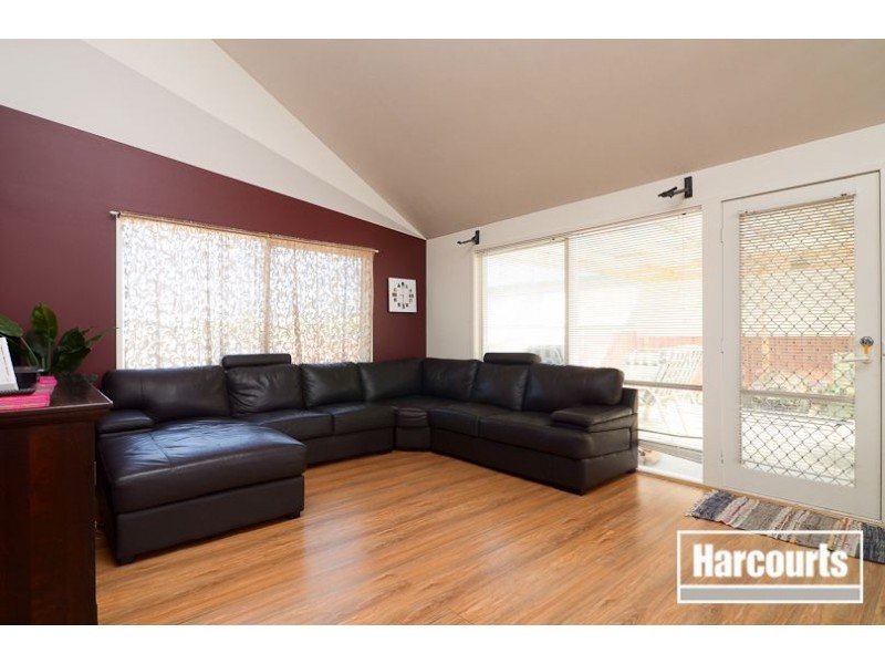 26 Whipbird Drive, Carrum Downs VIC 3201