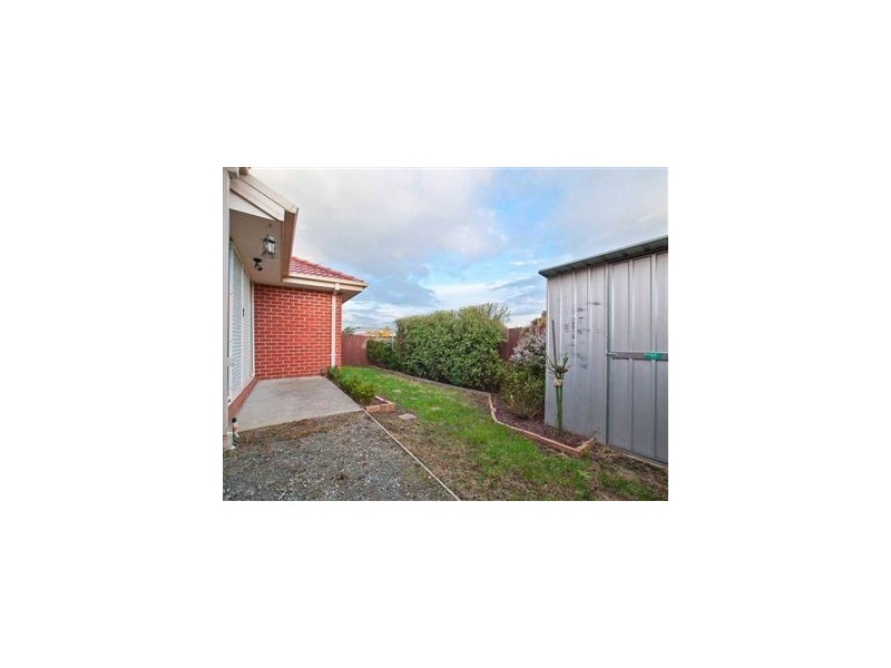 17/10 Hall Road, Carrum Downs VIC 3201