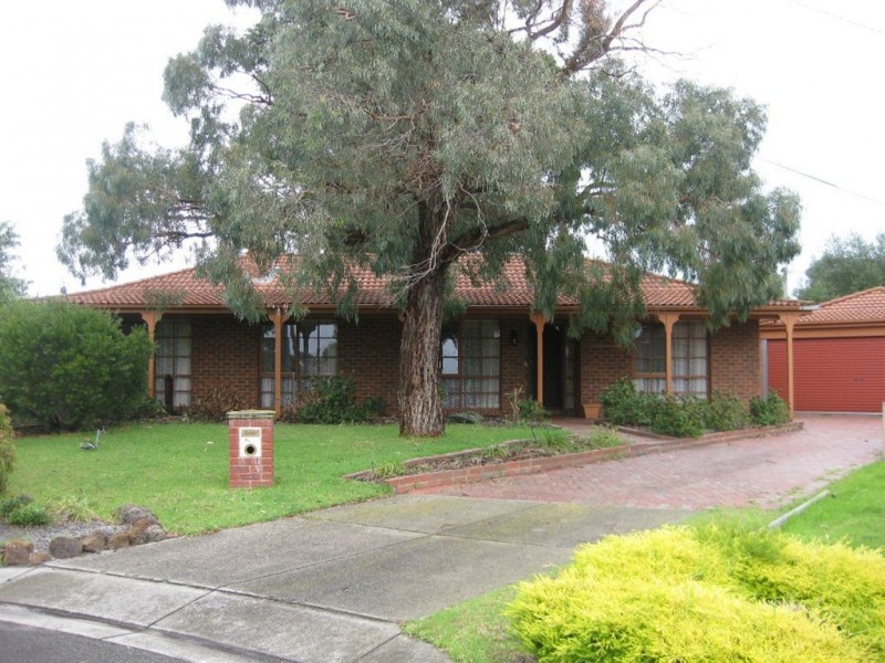14 Oriole Crt, Carrum Downs VIC 3201