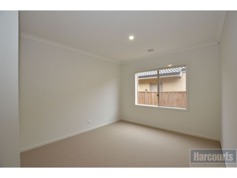 6 Torrens Terrace, Sandhurst VIC 3977