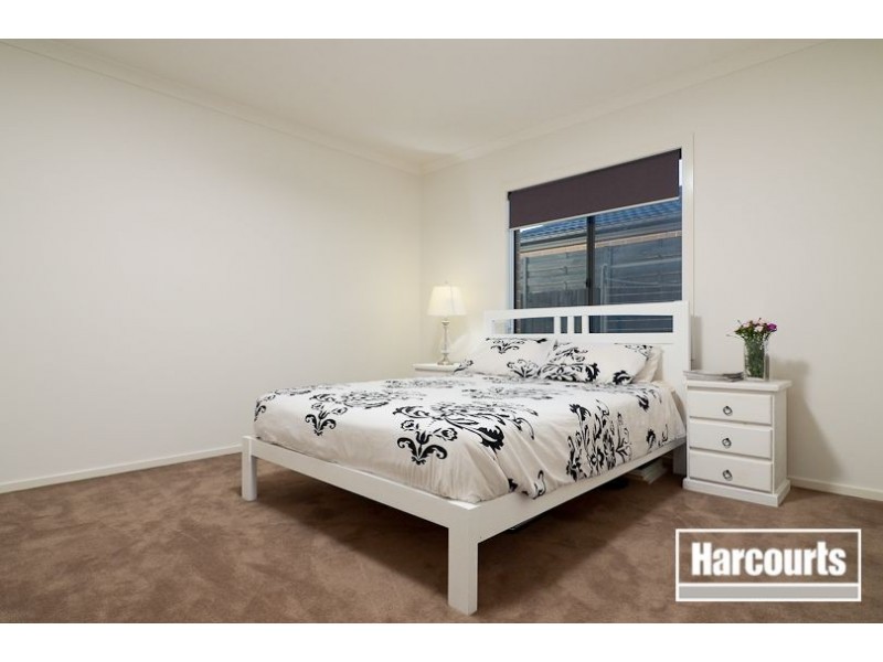 22 Tarcoola Way, Sandhurst VIC 3977