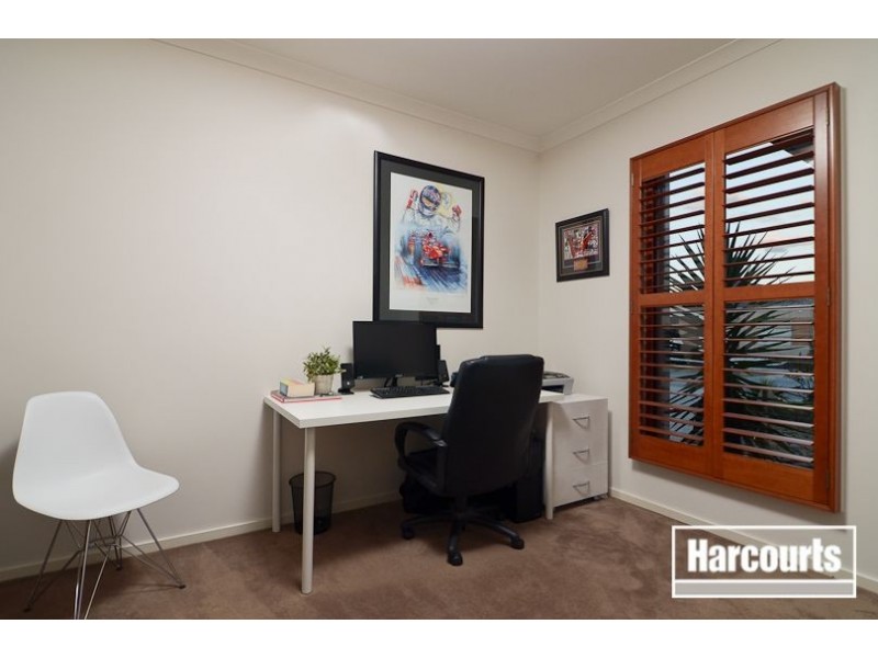22 Tarcoola Way, Sandhurst VIC 3977