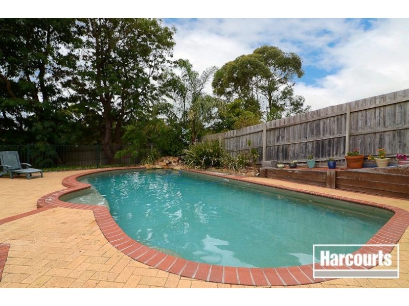 15 Kenilworth Avenue, Frankston VIC 3199