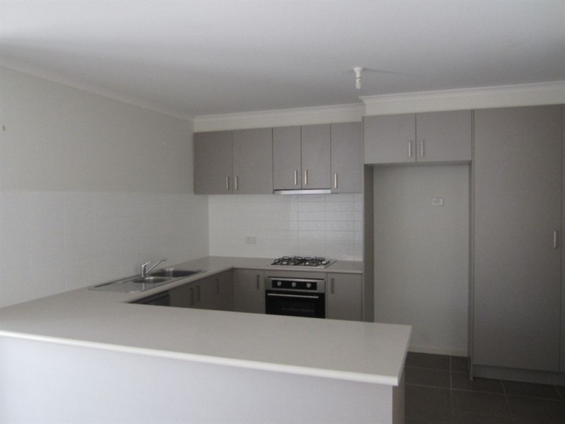 89 Diamond Parade, Skye VIC 3977