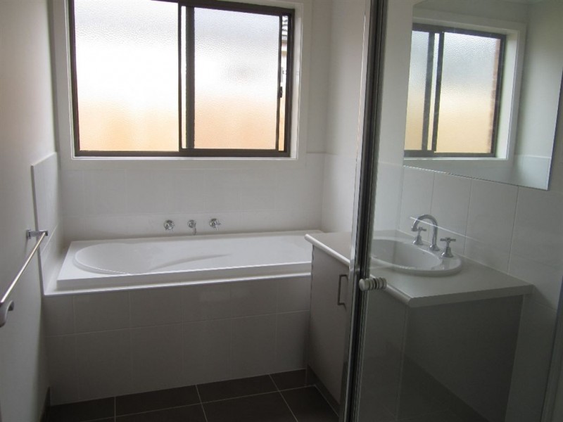 89 Diamond Parade, Skye VIC 3977