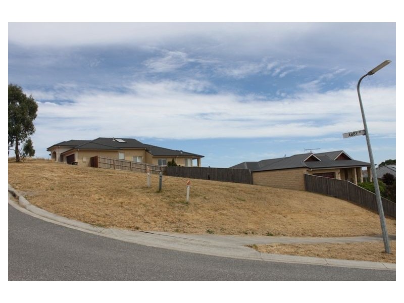 14 Hannah Rise Crescent, Korumburra VIC 3950