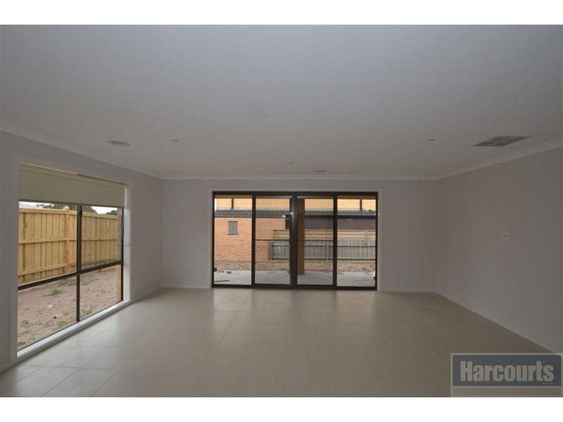 5 Solferino Way, Carrum Downs VIC 3201