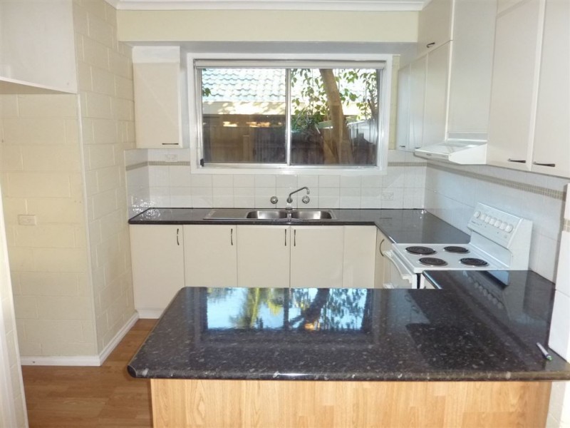 65 Mulkarra Drive, Chelsea VIC 3196