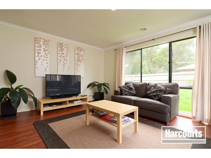 22 Captain Cook Close, Skye VIC 3977