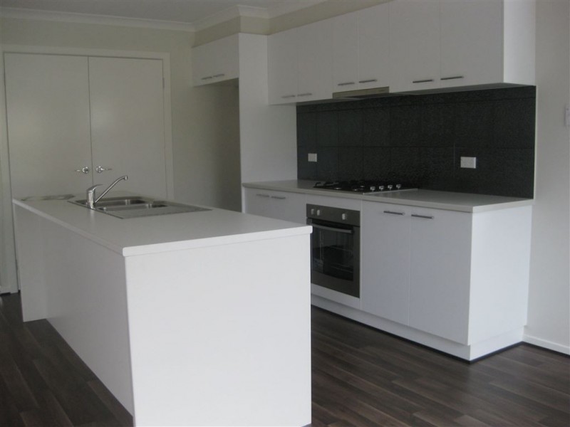 4 Cerise Court, Carrum Downs VIC 3201