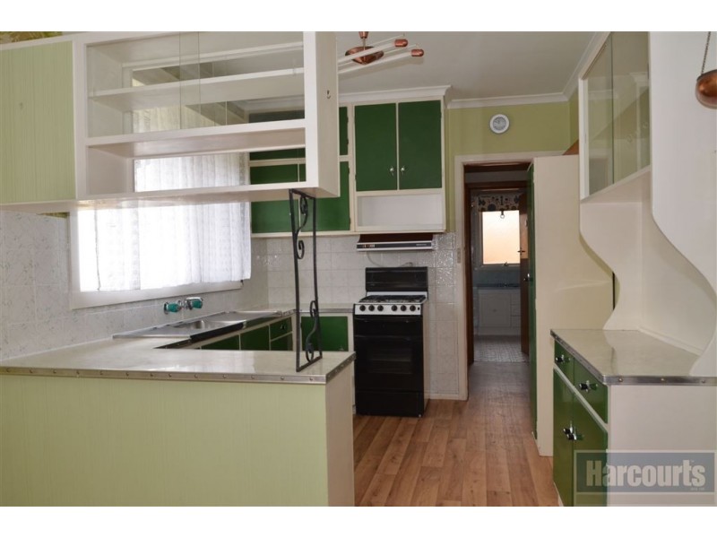 13 Fellowes Street, Seaford VIC 3198