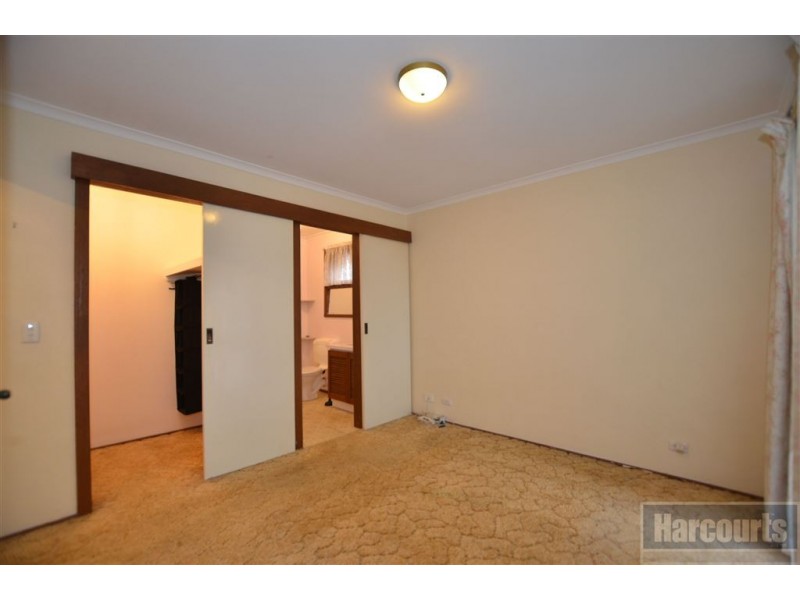27 Lyrebird Drive, Carrum Downs VIC 3201