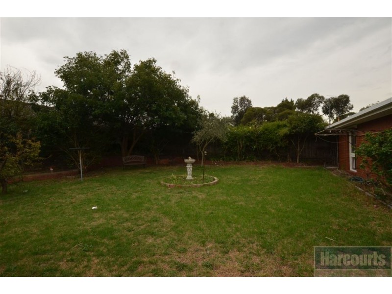 27 Lyrebird Drive, Carrum Downs VIC 3201