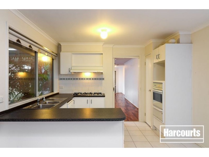 9 Flying Star Walk, Skye VIC 3977