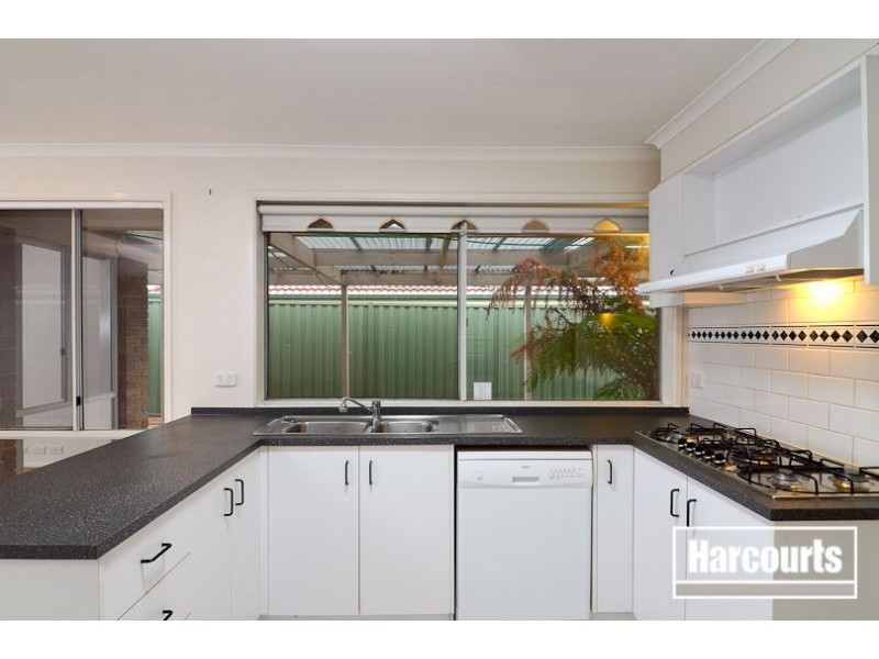 9 Flying Star Walk, Skye VIC 3977