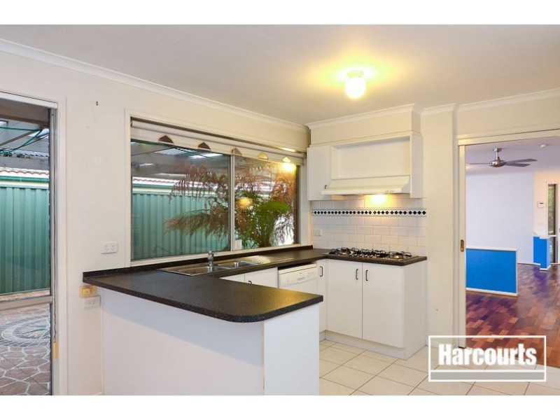 9 Flying Star Walk, Skye VIC 3977